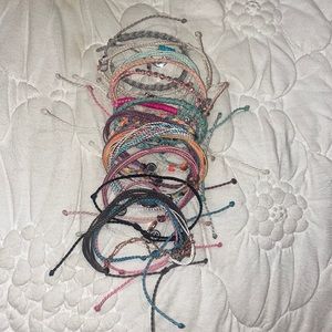 Pura vida bracelets